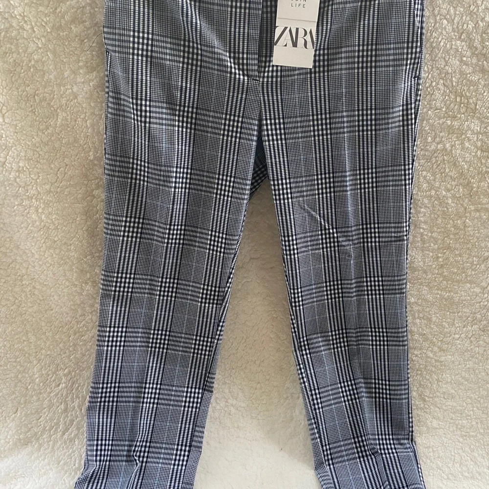 Zara stripe pants elastic back - Picture 6 of 7